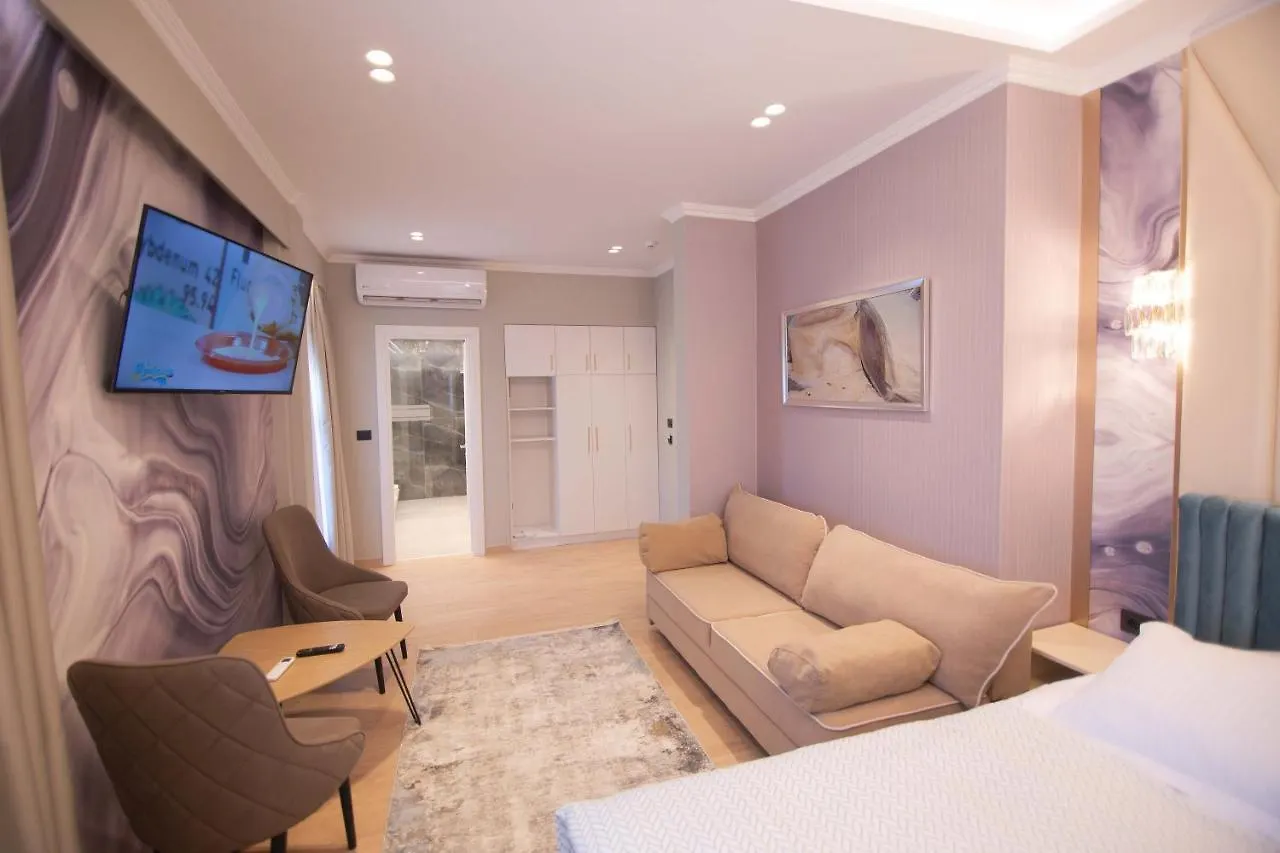 Sky View Hotel Korce