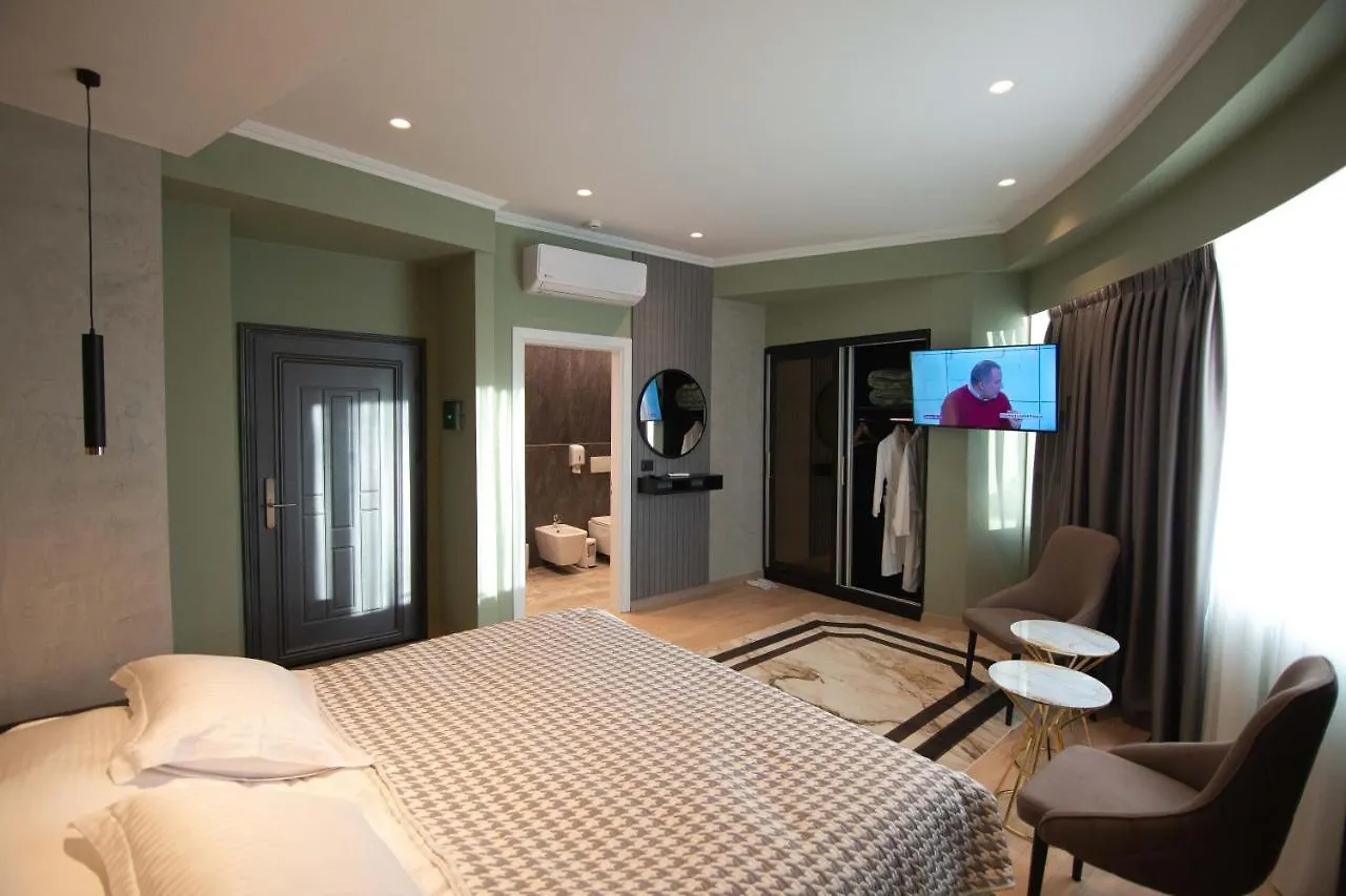 Sky Hotel Korce