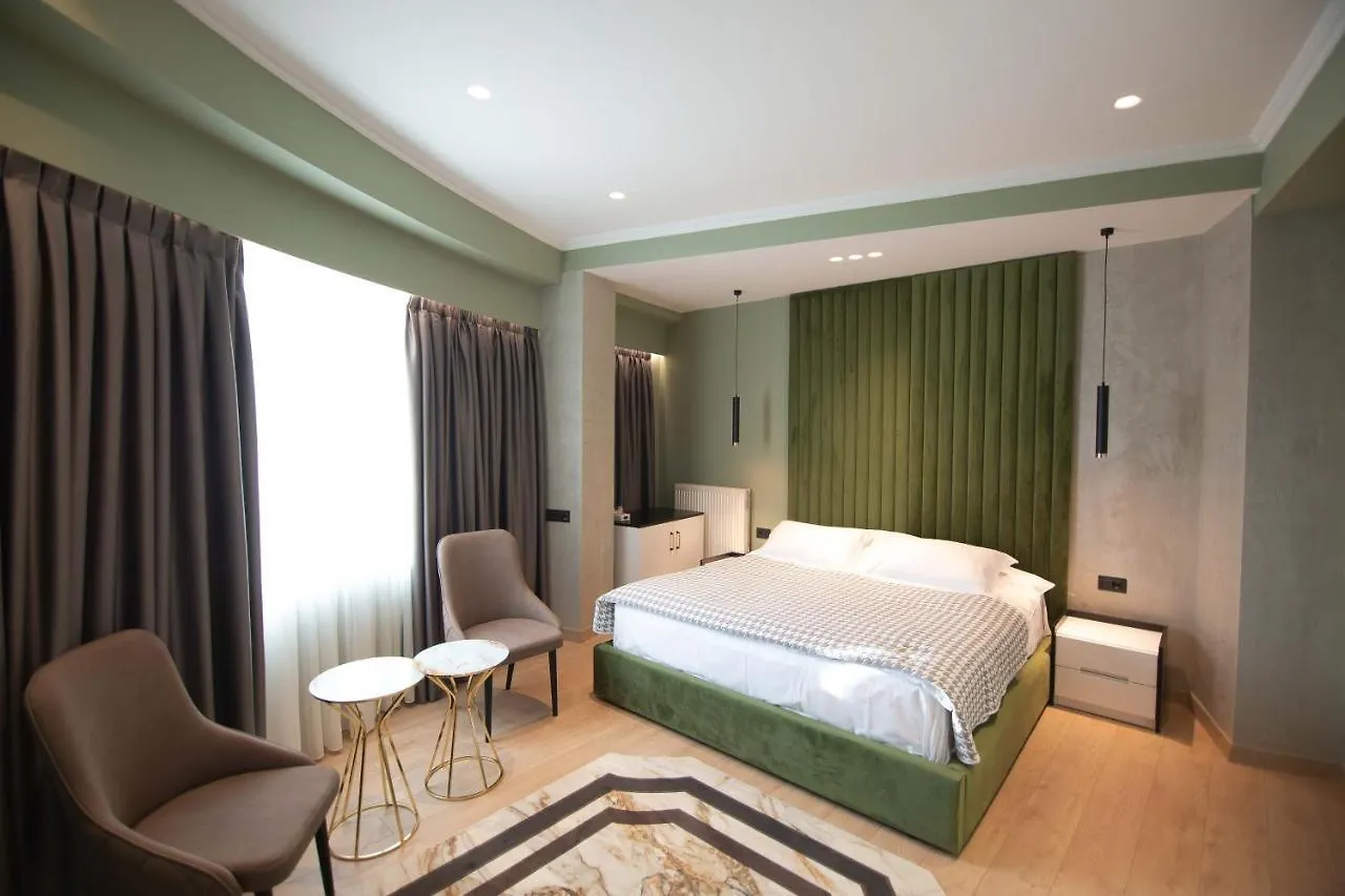 Sky View Hotel Korce