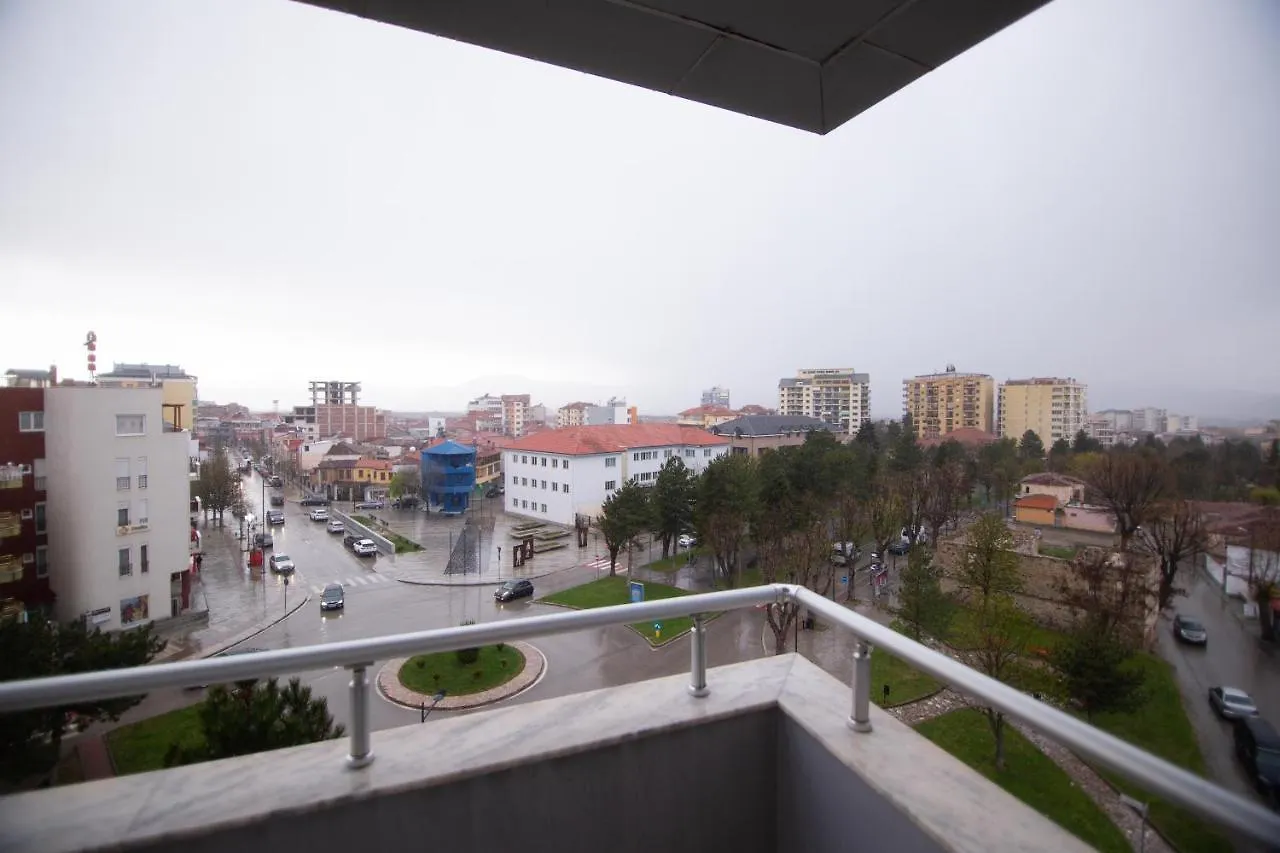 Sky View Hotel Korce