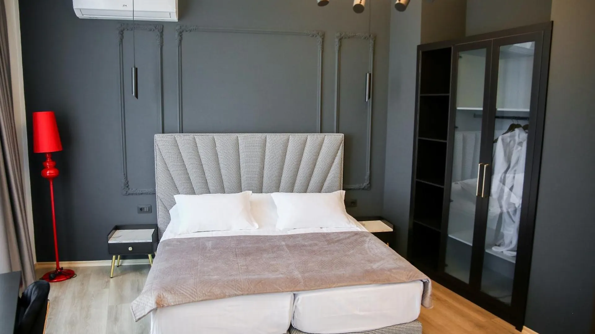 Sky Hotel Korce