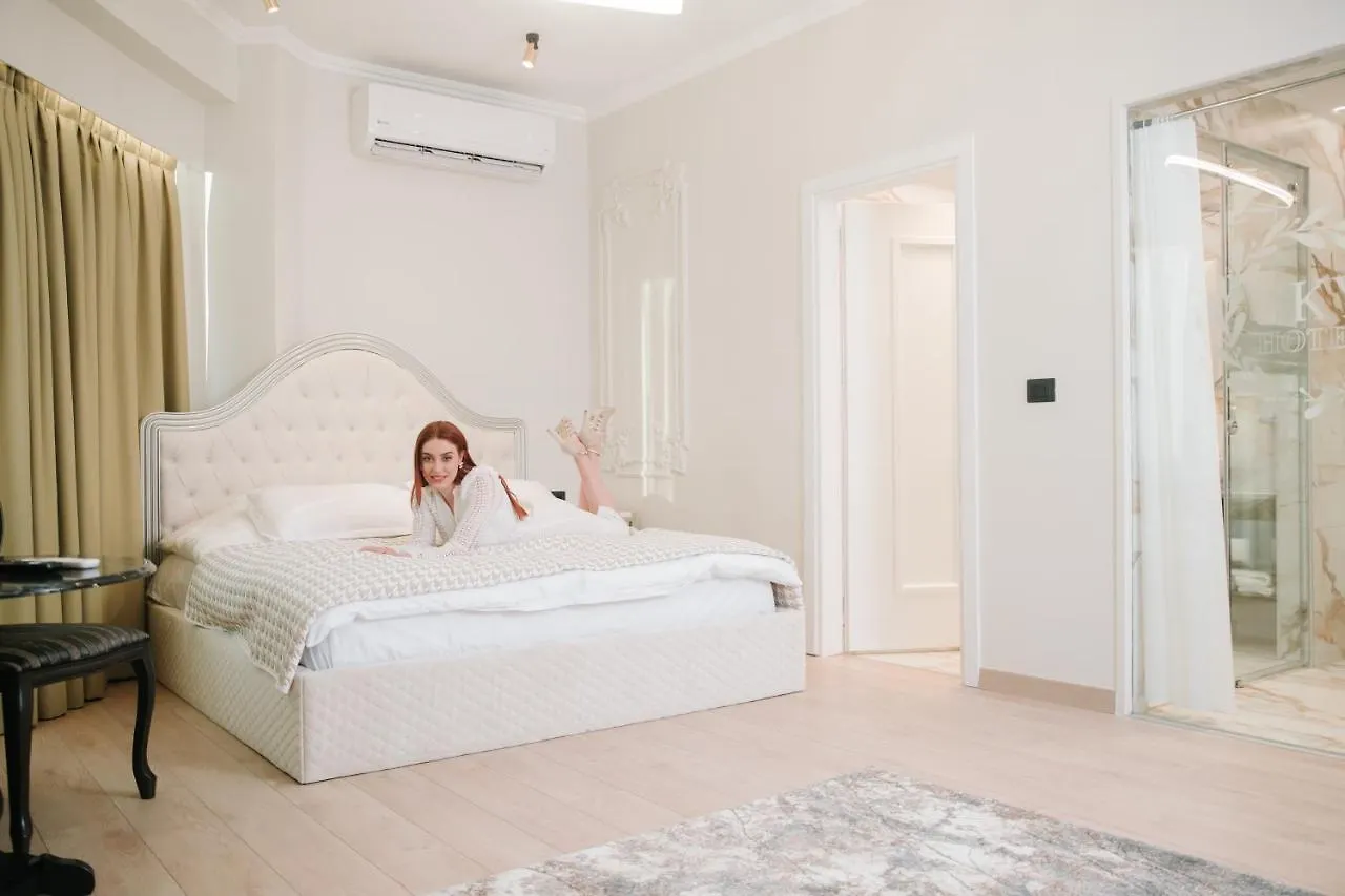 Sky View Hotel Korce