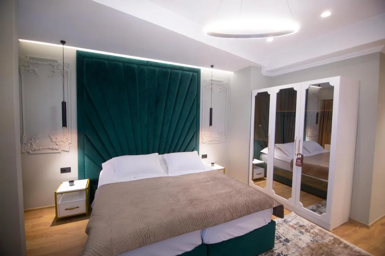 Sky View Hotel Korce