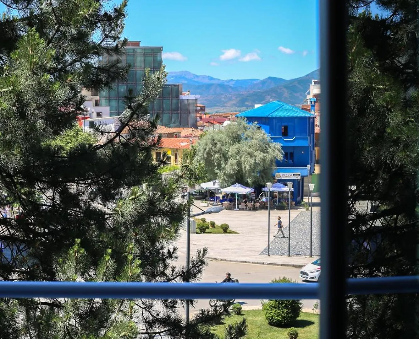 Sky View Hotel Korce